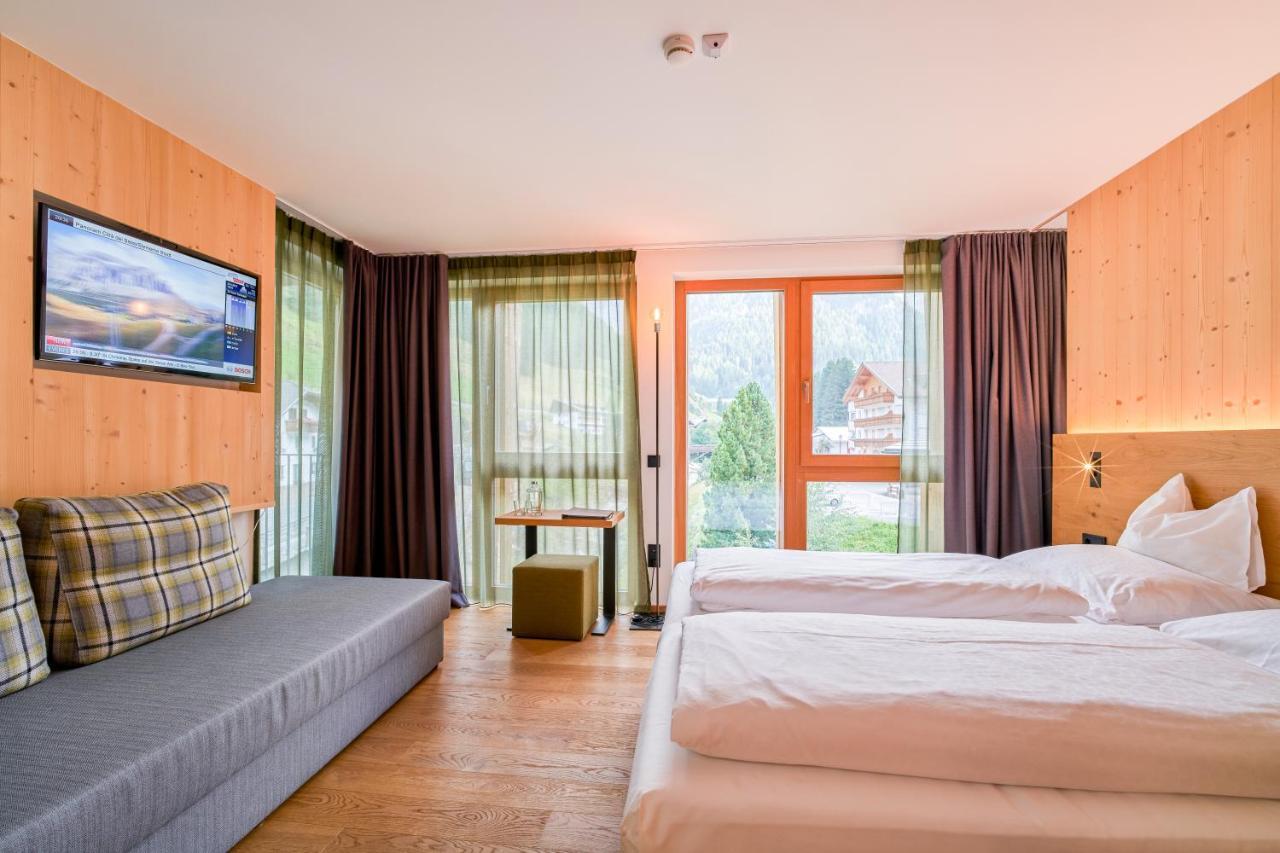 Mountain Design Hotel Edenselva Exterior photo